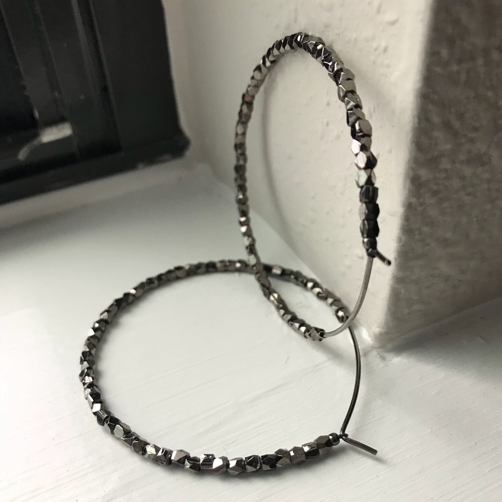 Express Bangle earrings